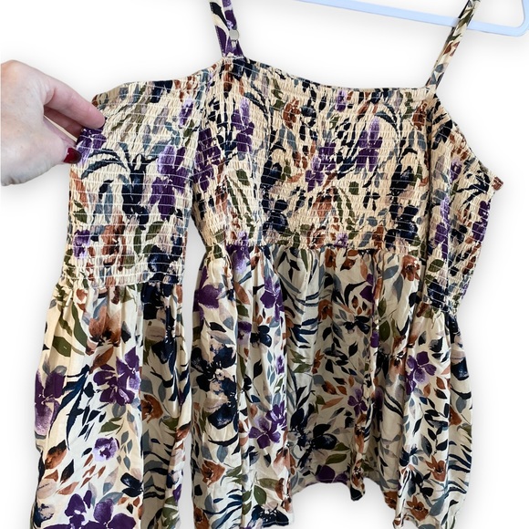 Torrid Challis Floral Taupe Cold Shoulder Blouse Size 00 (10 or M-L) - Picture 10 of 15